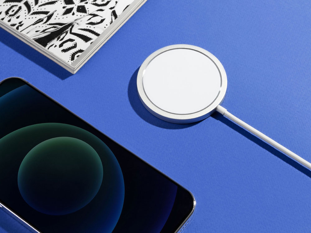 Беспроводное зарядное устройство NEO Magneto, 15 Вт (с местом для логотипов)