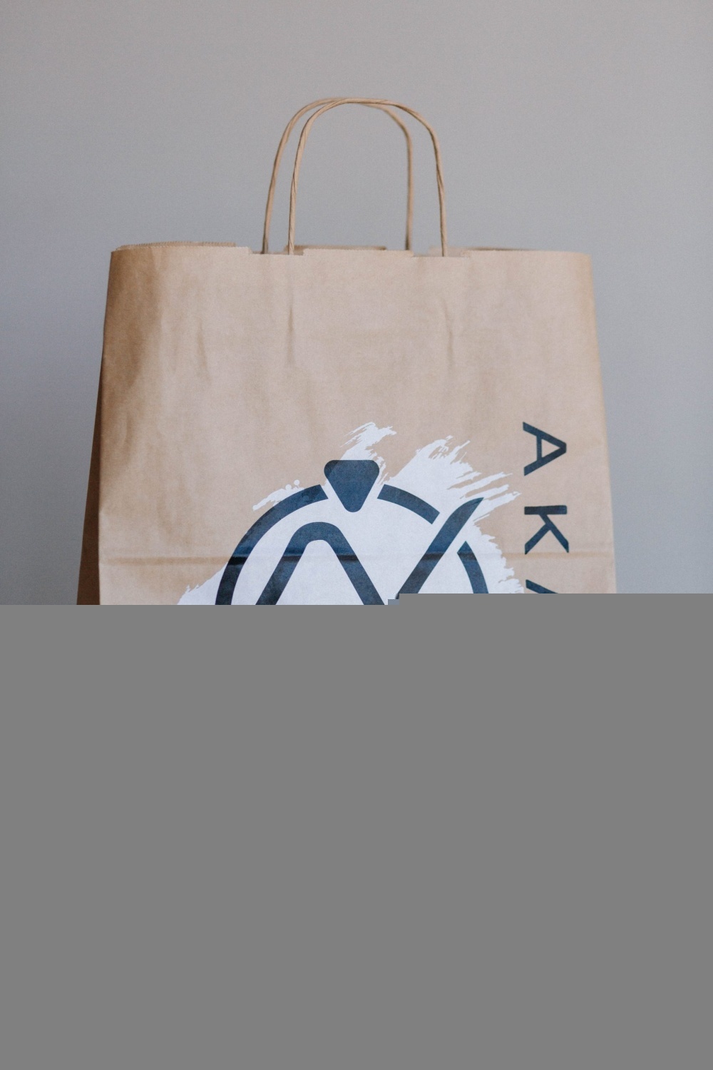 Крафт пакет, плоские ручки, 26*15*35 см (ш*г*в), бурый 80 гр.