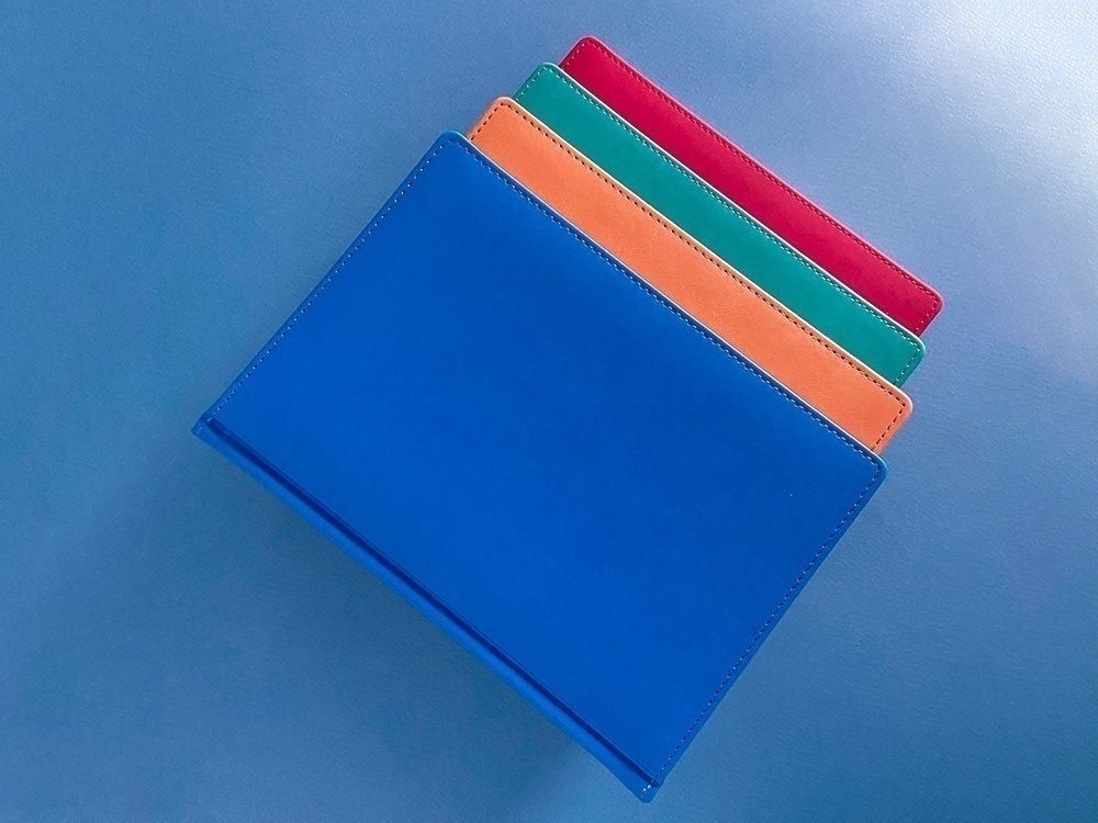 Ежедневник А5 датированный Velvet на 2026 год