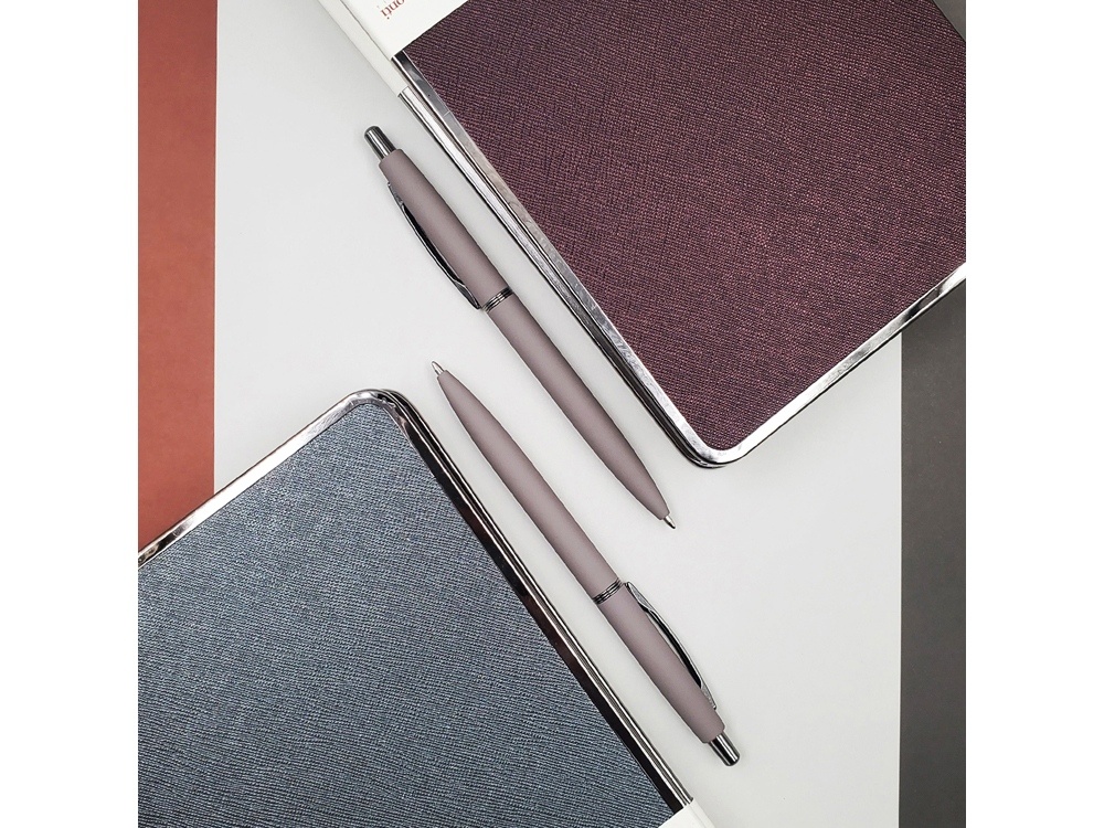 Ручка металлическая шариковая San Remo, софт-тач