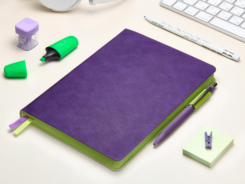 Ежедневник А5 датированный Boston на 2026 год