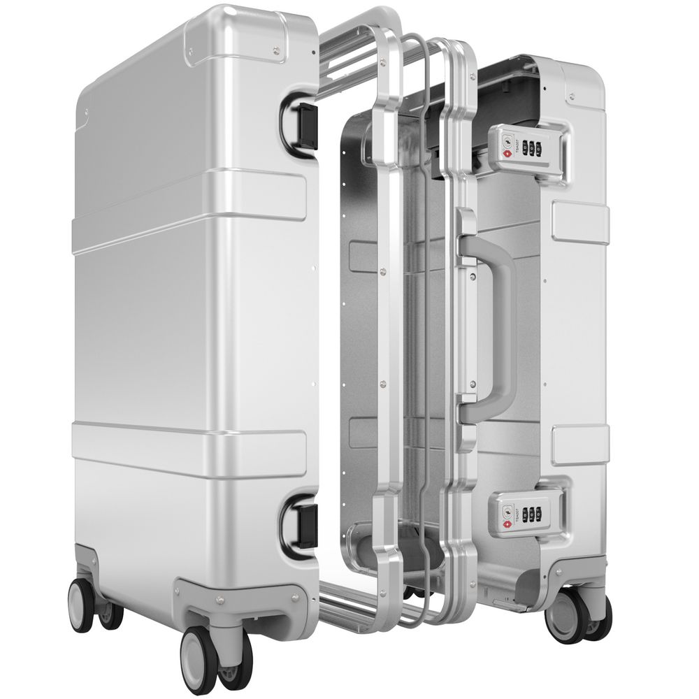 Металлический дорожный чемодан