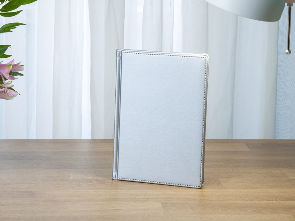 Ежедневник недатированный А4 Velvet