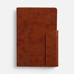 коричневый